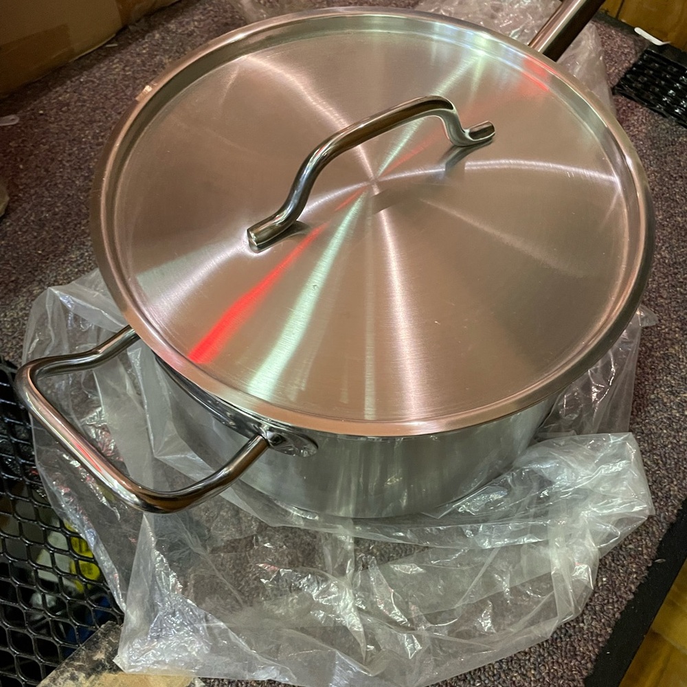 10 Quart Stainless Steel saucepan with lid New